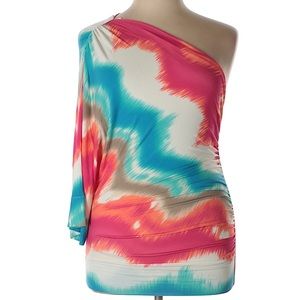 Tart one shoulder top